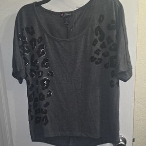 Delirious Dark Gray Short Sleeve Tee with Black Leopard Spots Size 1X